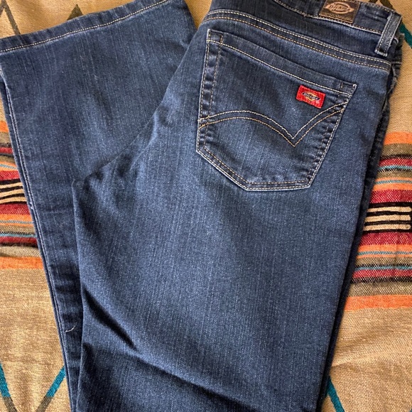 Women’s Dickies Jeans - Picture 2 of 11